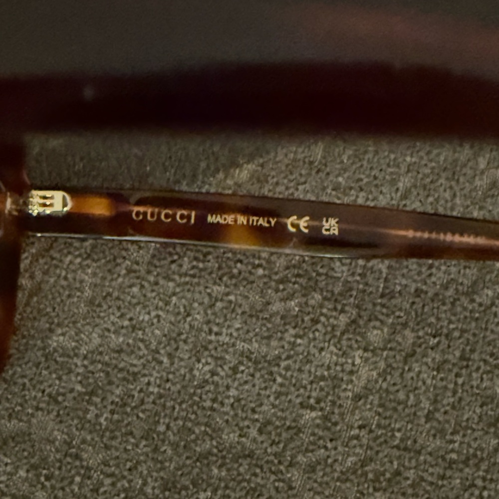 GUCCI Brown Havana Tortoiseshell Square Sunglasses - Picture 8 of 9